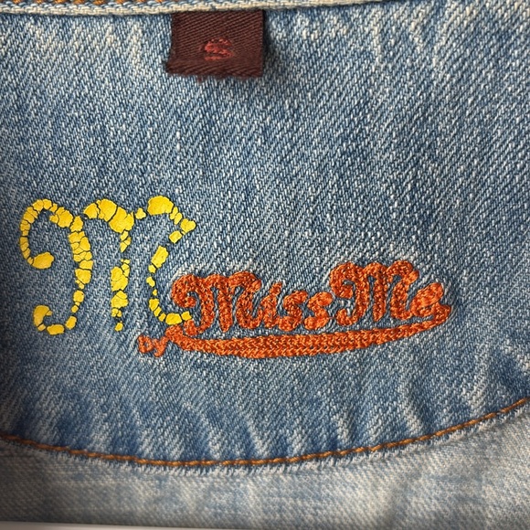 Miss Me Women's Light Blue Denim Jacket - Picture 2 of 6